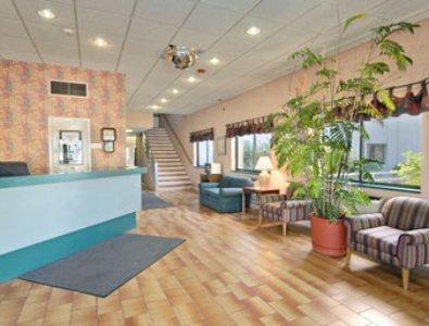 Super 8 Cleveland Hotel North Ridgeville Beltér fotó